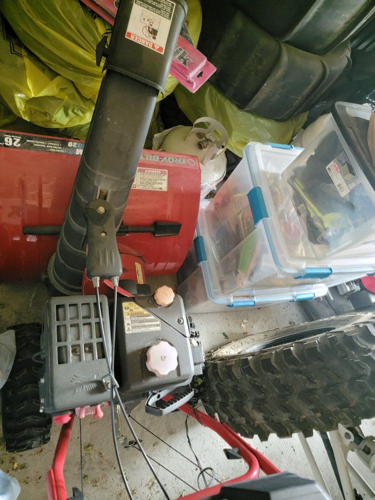 Main image 4