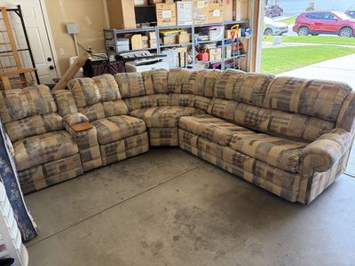 Couch /sectional