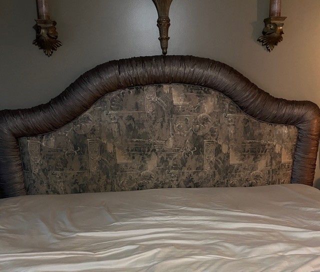 King Headboard with Coordinating Bench