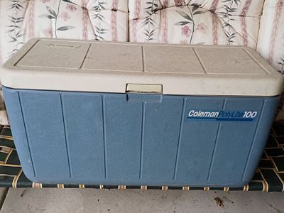 Coleman PolyLite 100 Quart Chest Cooler - Blue & White