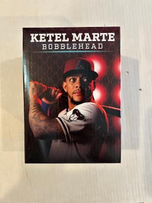 KETEL MARTE BOBBLEHEAD