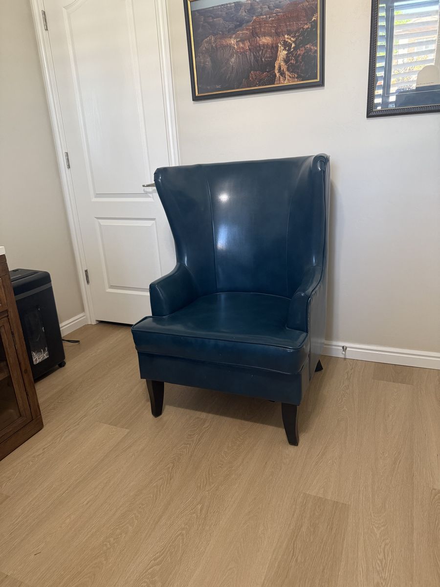 Captains Chair