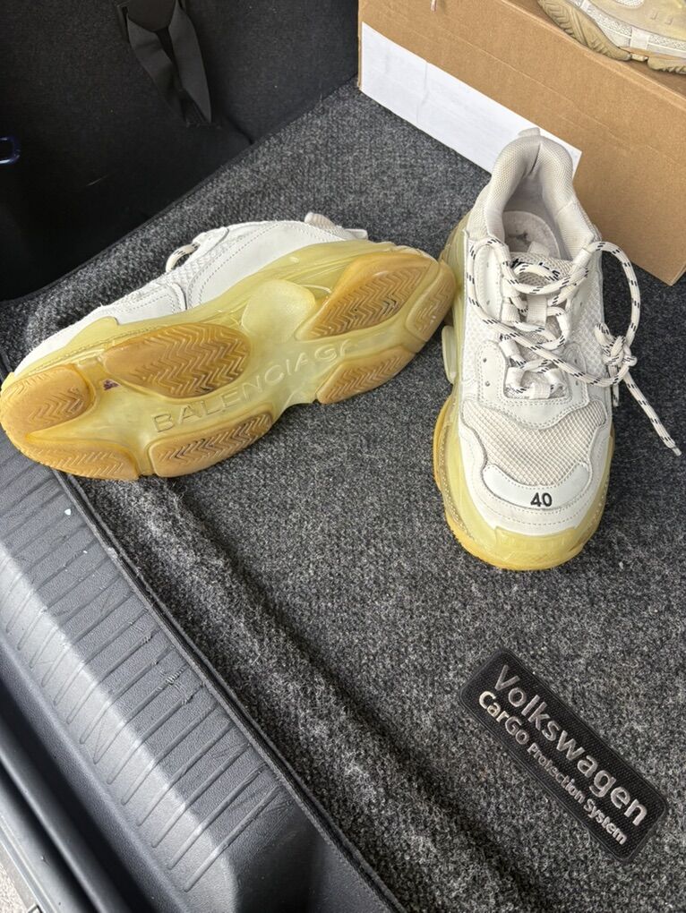 Balenciage Triple S