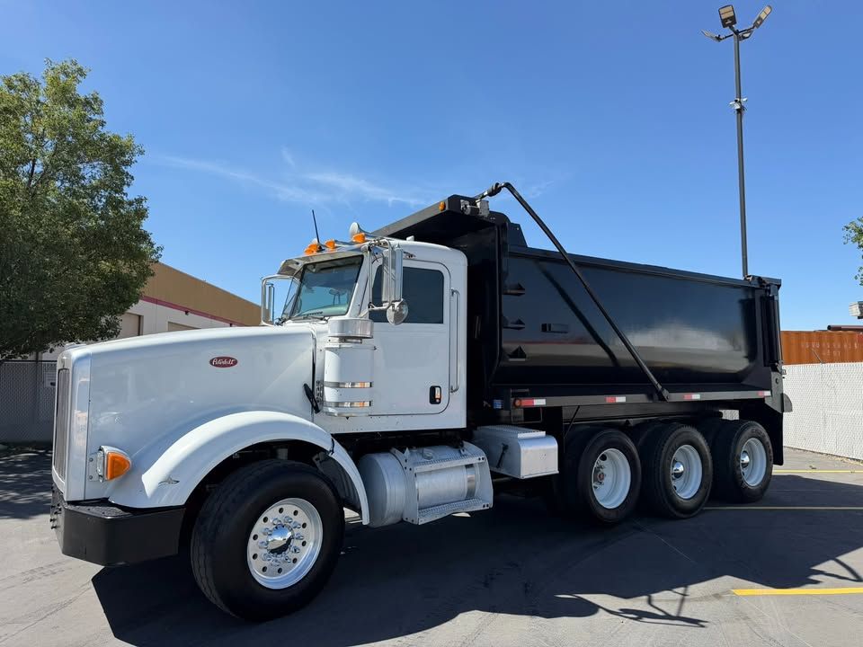 SWEET! 2010 PETE MODEL 367 4 AXLE ROCK BED DUMP TRUCK
