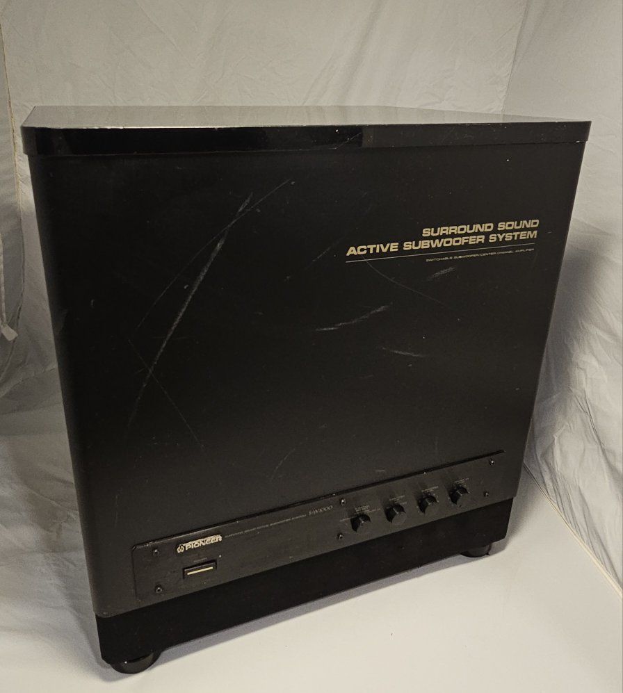 Vintage  Pioneer S-W1000 powered 12" Subwoofer