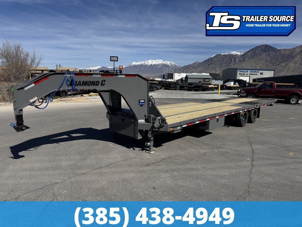 8.5x32 Diamond C FMAX-HDT 210 Gooseneck Hydraulic Dovetail Equipment Trailer - 25K GVWR -