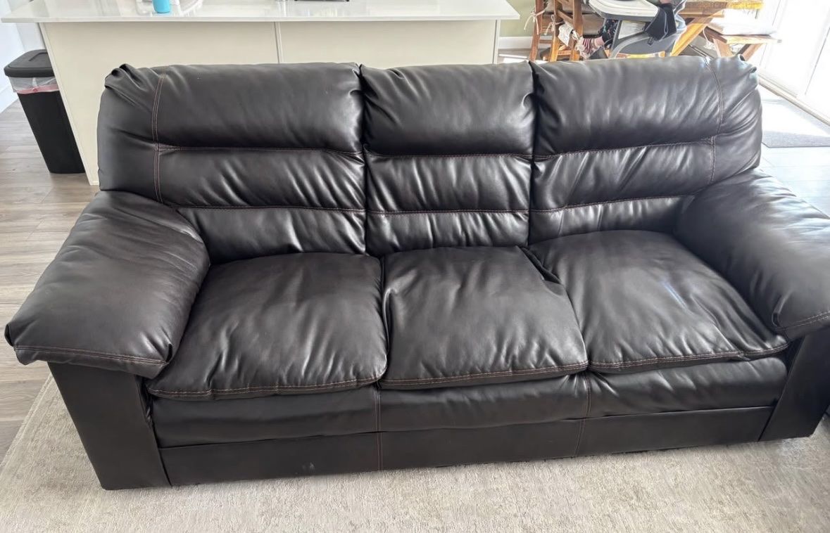 Couch/Loveseat