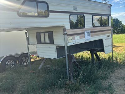 89 lance truck camper