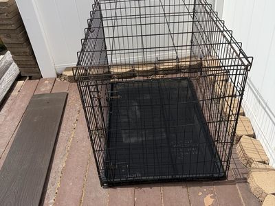 Dog Kennel/W Cover