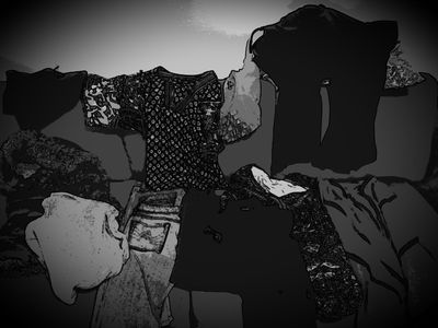 MYSTERY CLOTHING BUNDLE!!