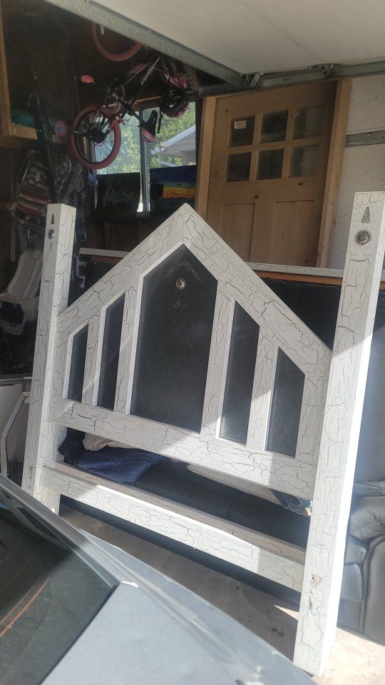queen bed fram