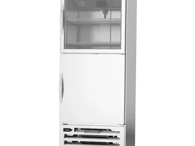 Beverage aire reach in Refrigerator