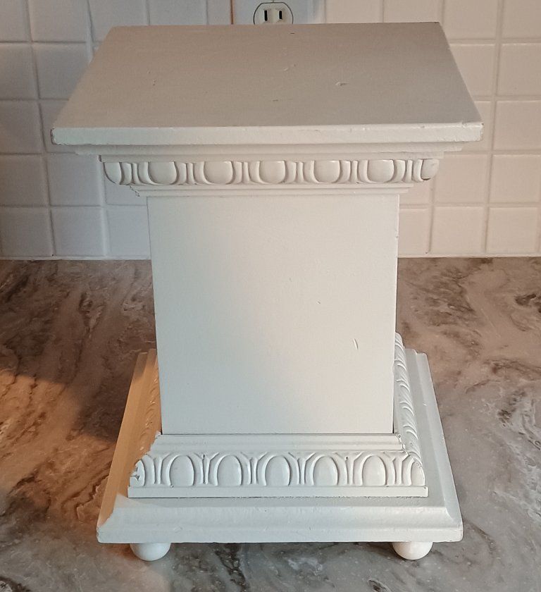 White Wood Pedestal