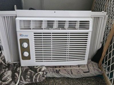 Senville 5,000 BTU window AC unit