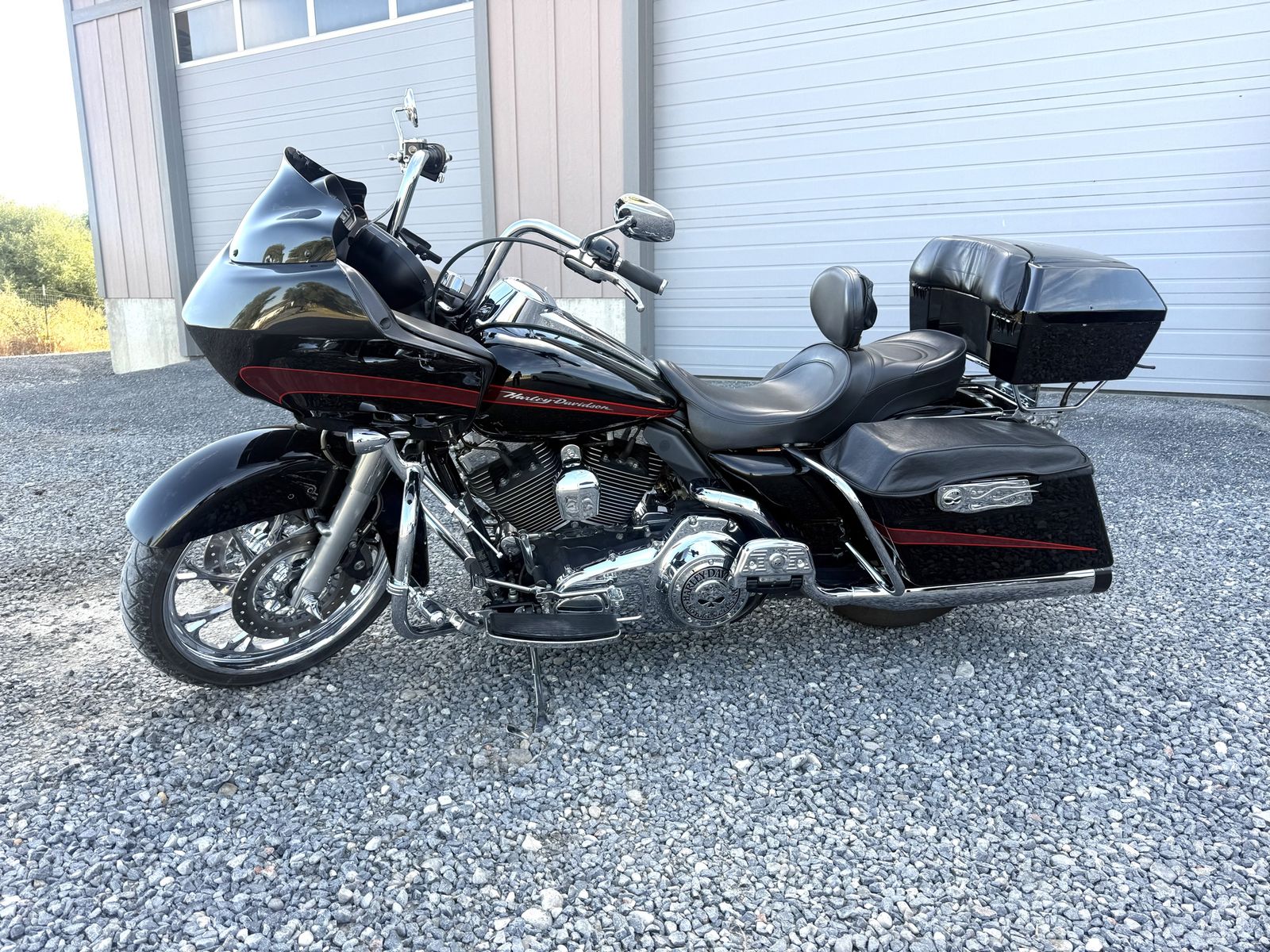 Harley Davidson Road Glide Cruiser Motorcycle - Black, Excellent Condition, Touring Ready