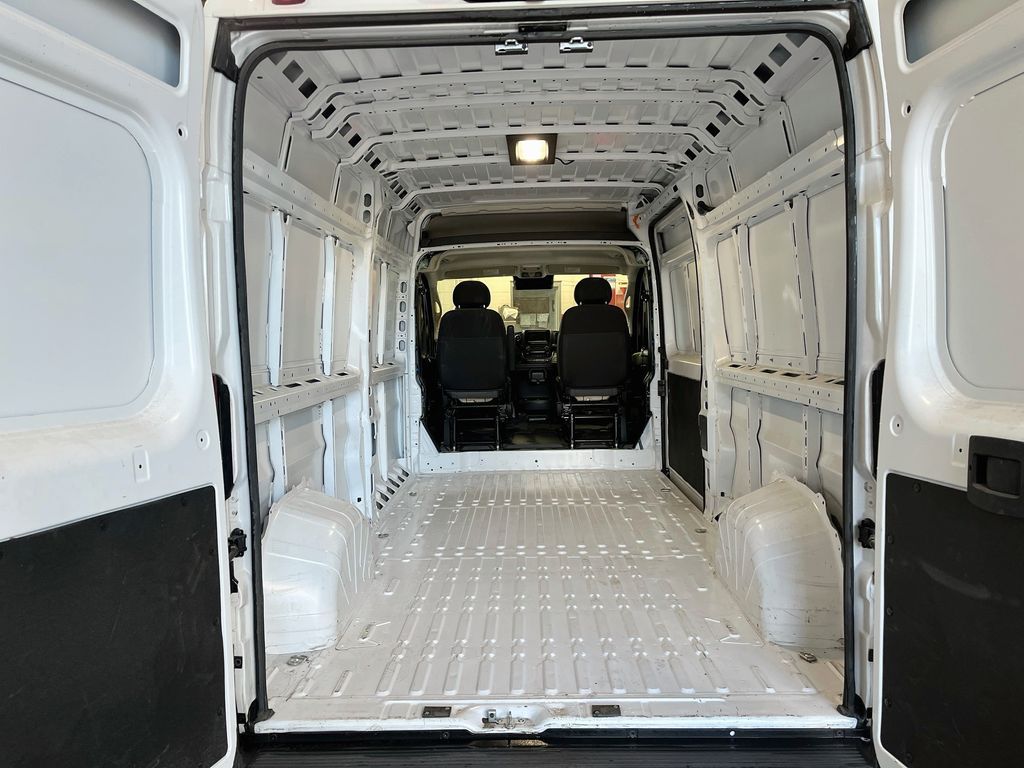 Main image 23