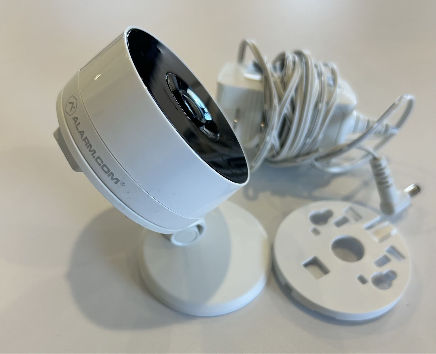 Alarm.com ADC-V521IR Indoor WiFi IP w/ Night