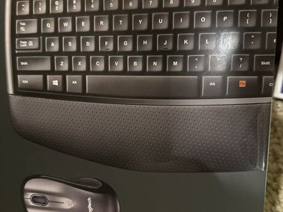 Logitech keyboard and mouse combo new in box