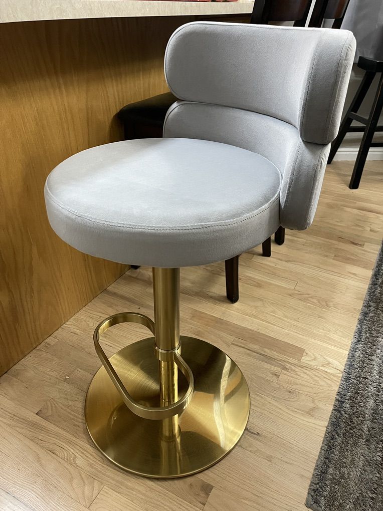 NEW! Kitchen Cushioned Swivel Bar Stool