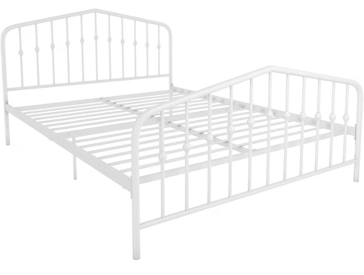 White Metal Full Size Platform Bed Frame