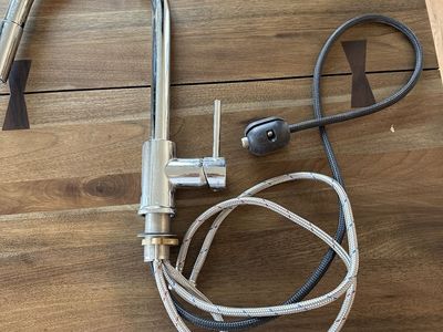 Kitchen faucet