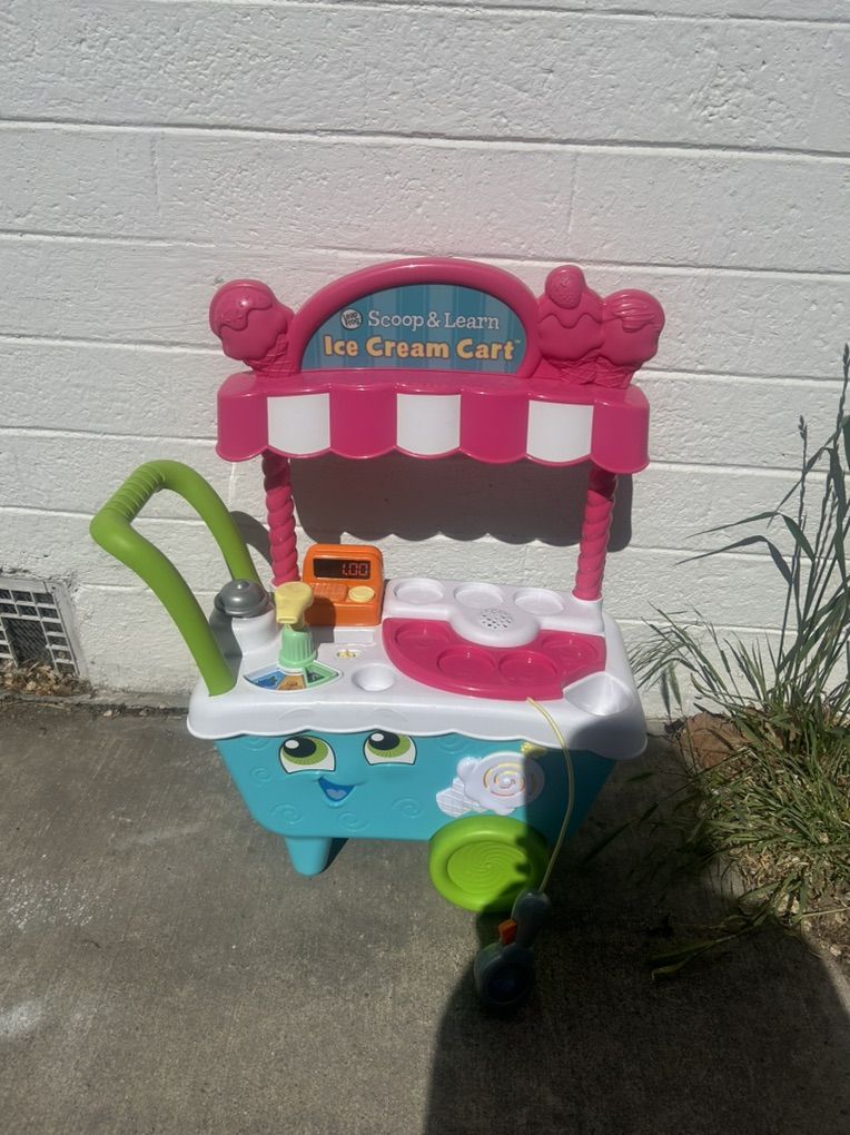 Ice Cream Maker/Toy
