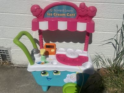 Ice Cream Maker/Toy