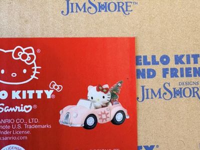 Christmas Hello Kitty Car Jim Shore