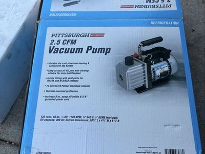 Auto air conditioner vacuum pump
