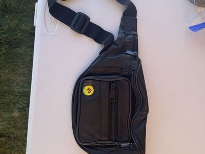 Leather Fanny Pack / waist bag