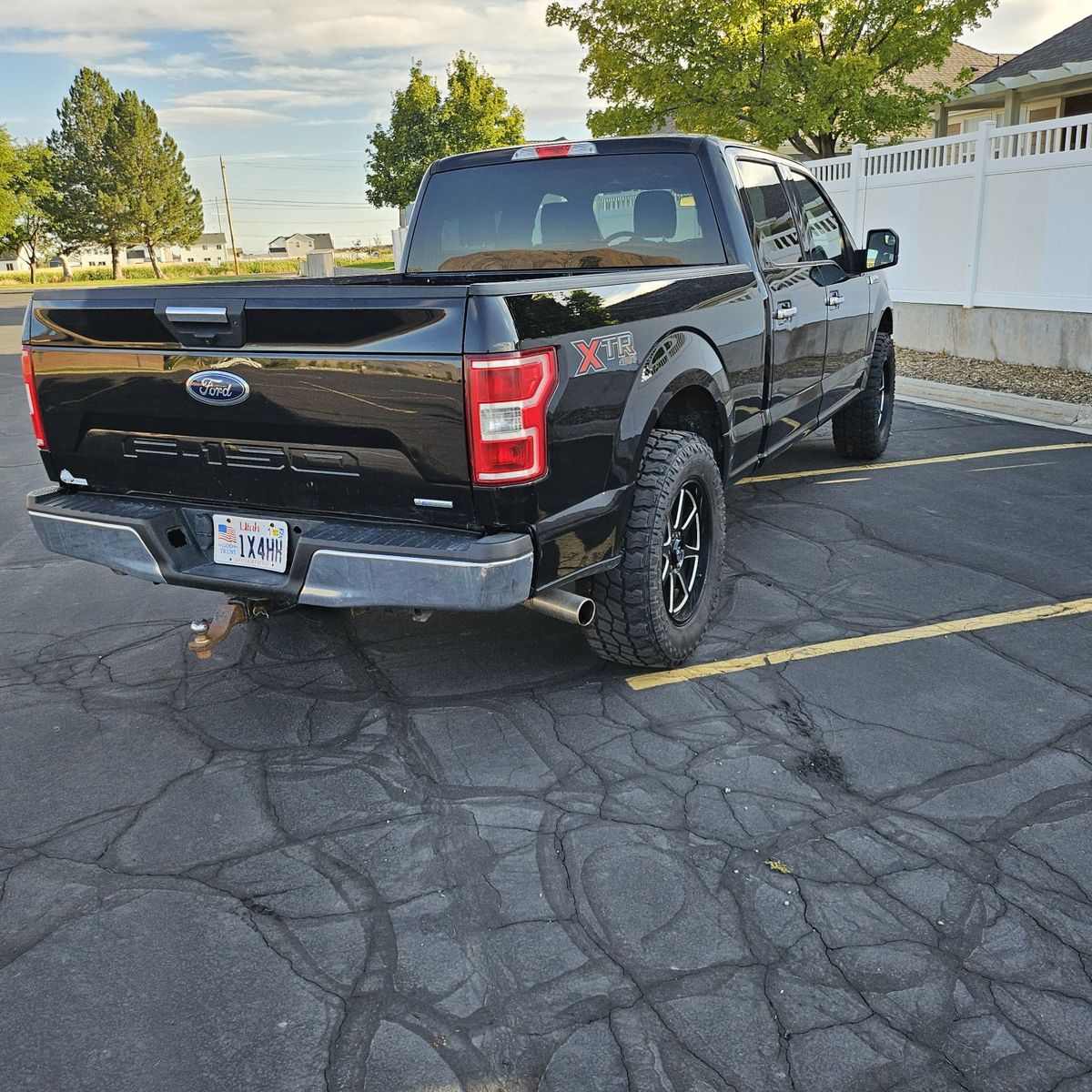 Main image 5