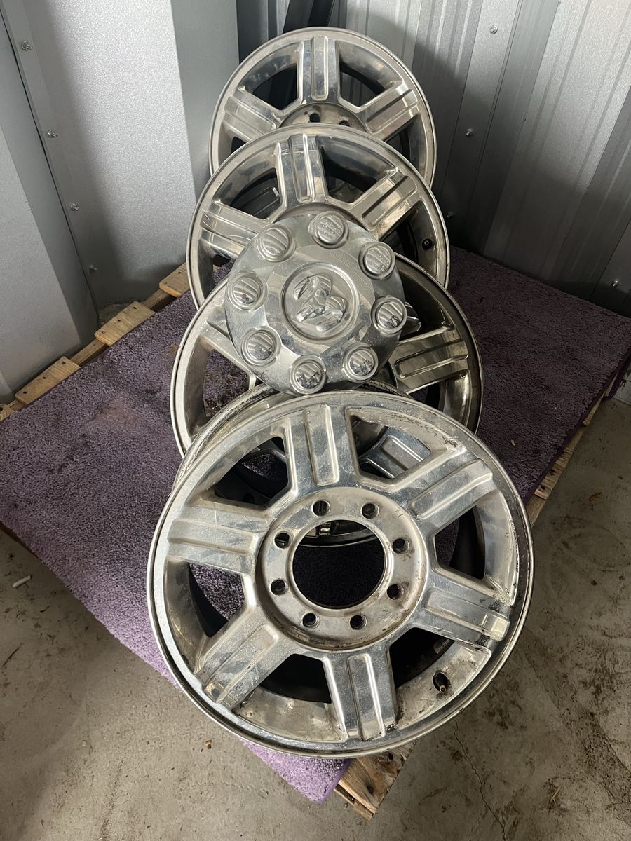 Stock aluminum wheels 2012 dodge 3500 8 lug 18 inch