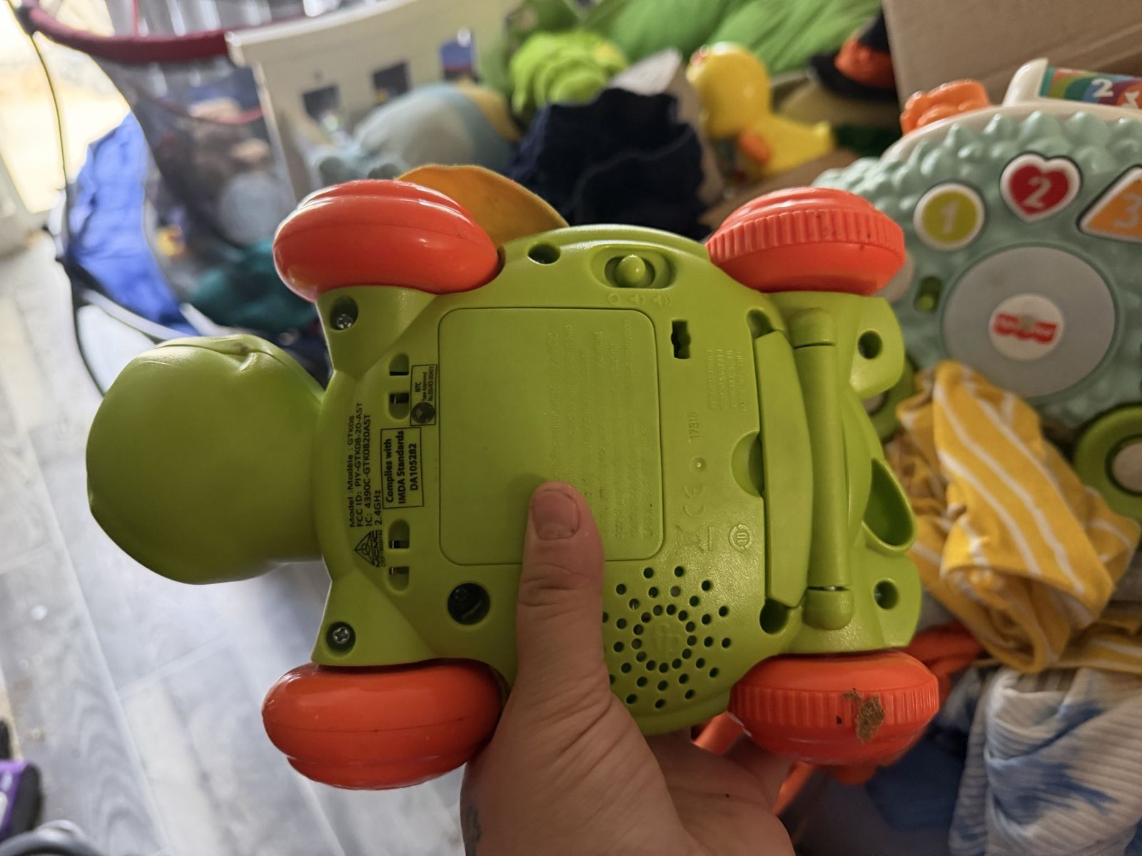 Linkables Turtle Toy