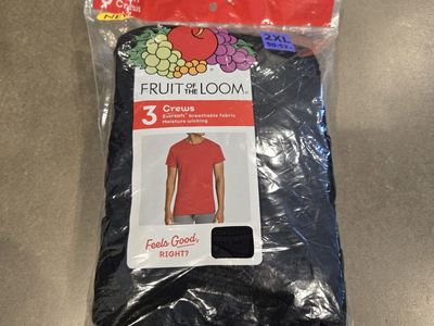 Fruit of the Loom Men's 3-Pack Black Crew Neck T-Shirts, Eversoft, Moisture-Wicking, Size 2XL