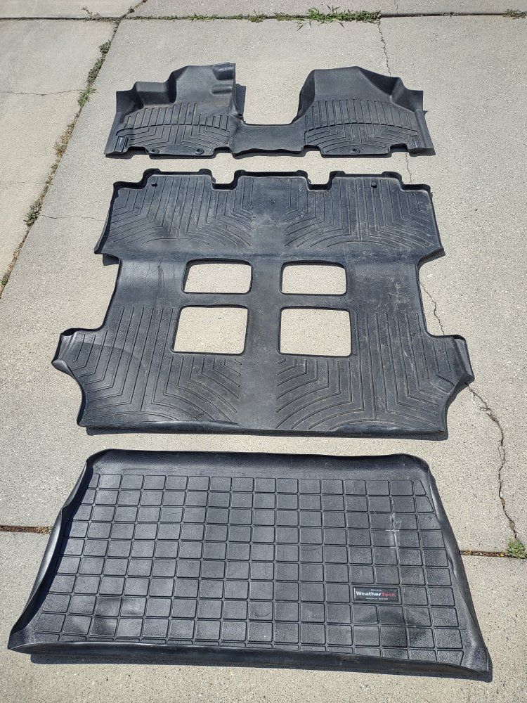 Weathertech Honda Odyssey Floorliner / Floor Mats