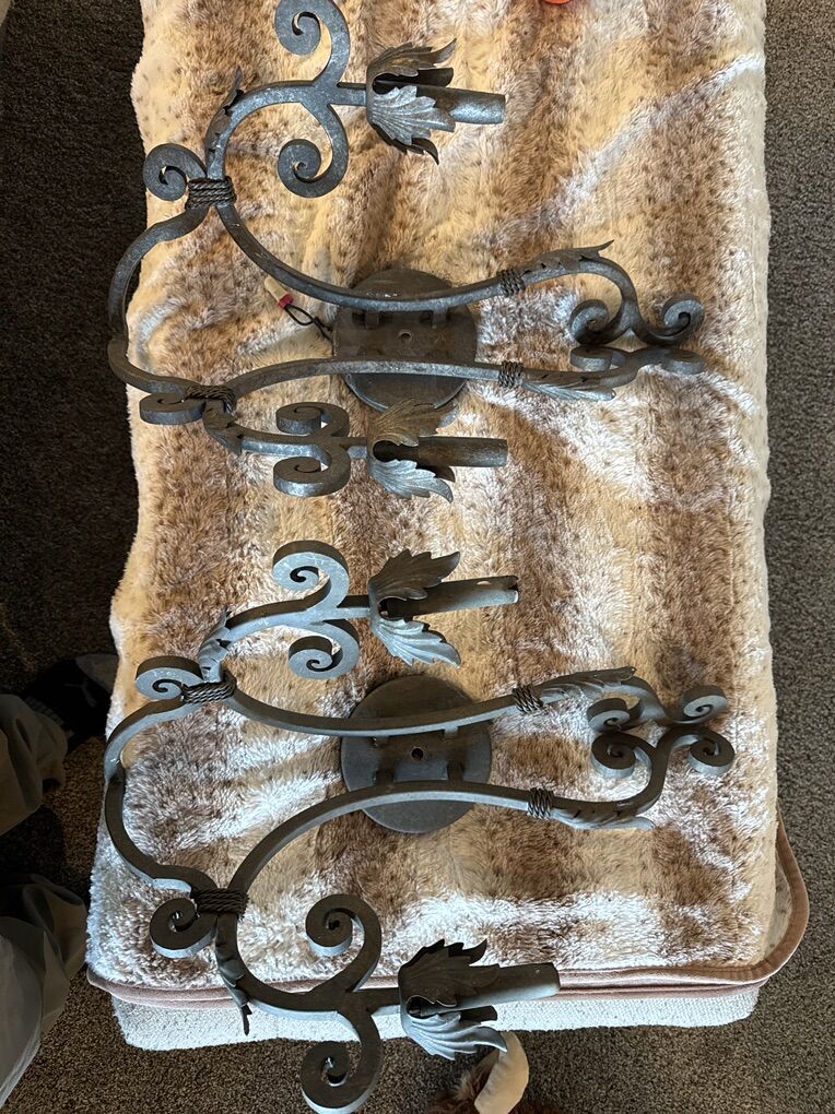 Pair Of wroght IroN Sconces