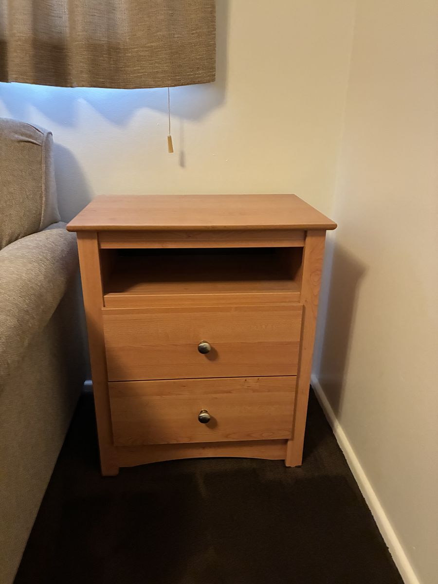 Side Table/Nightstand