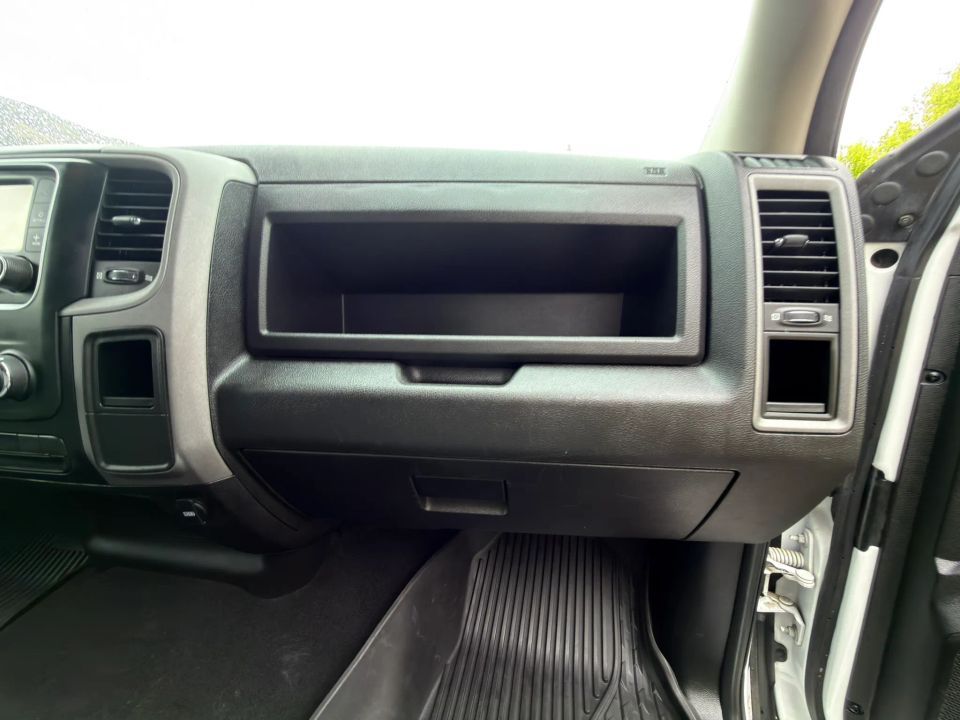 Main image 6