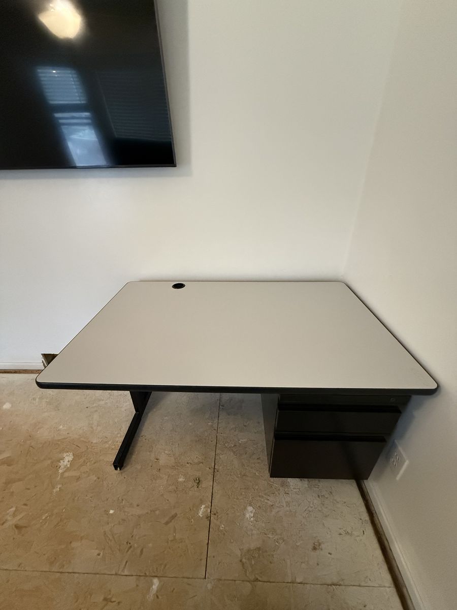 Office Desk And Chair