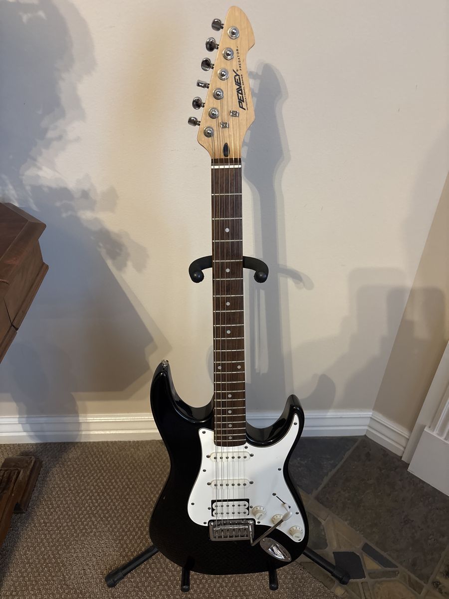 Peavey Predator Strat Style Guitar