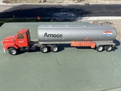 Vintage Amoco Semi