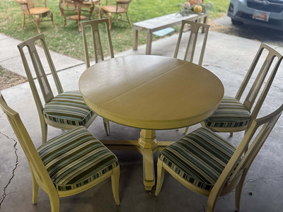 VINTAGE DINING TABLE DREXEL with 6 CHAIRS