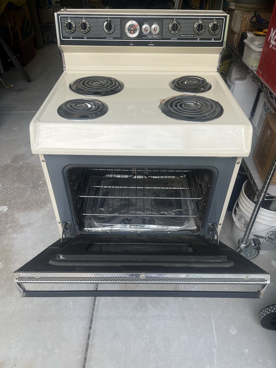 Kenmore Electric Stove & Range - Bisque/Off-White