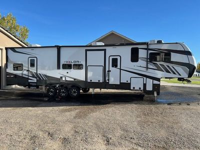 2021 Alliance Valor-40V13 Ready for Adventure