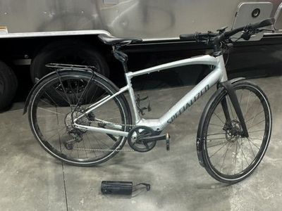 Specialized Vado SL e-bike with extra battery