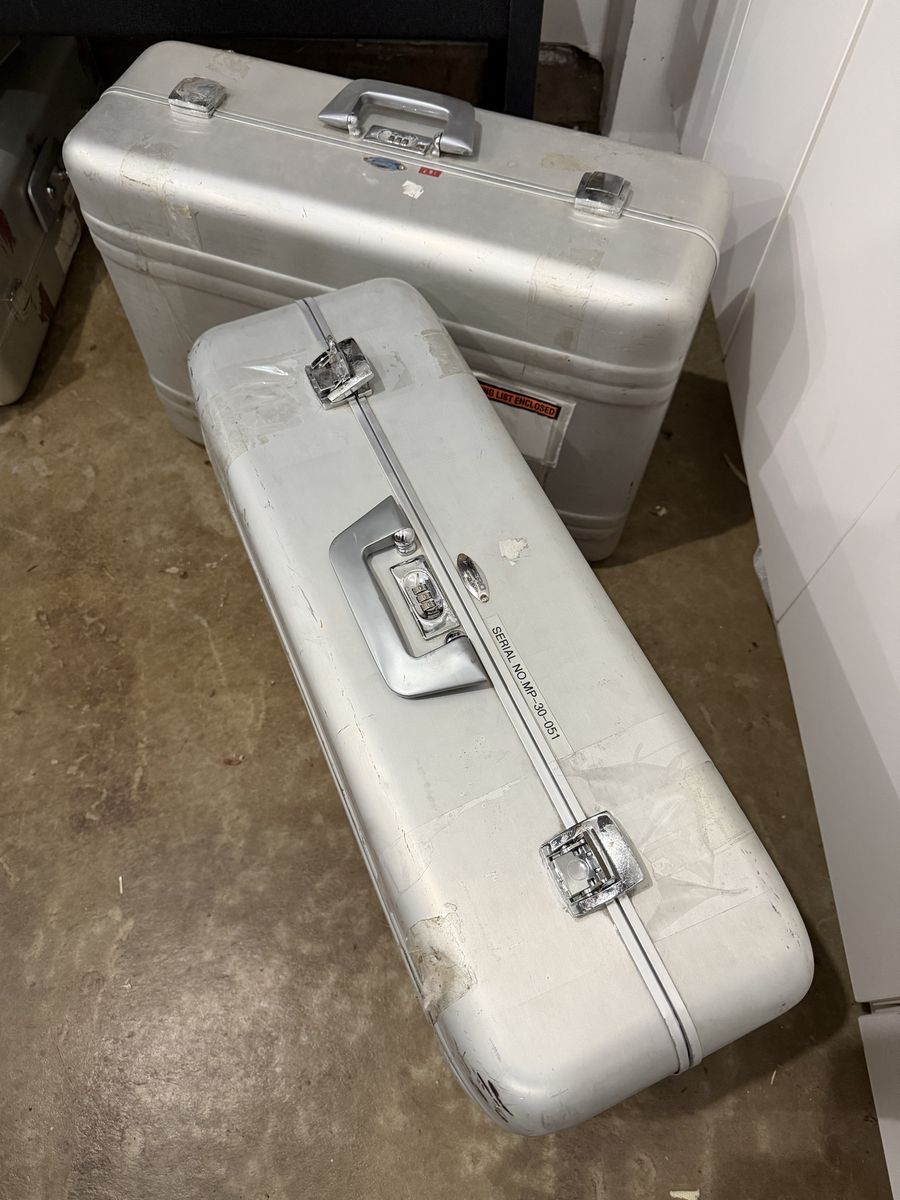 10 Zero Halliburton Cases (25.00 each)