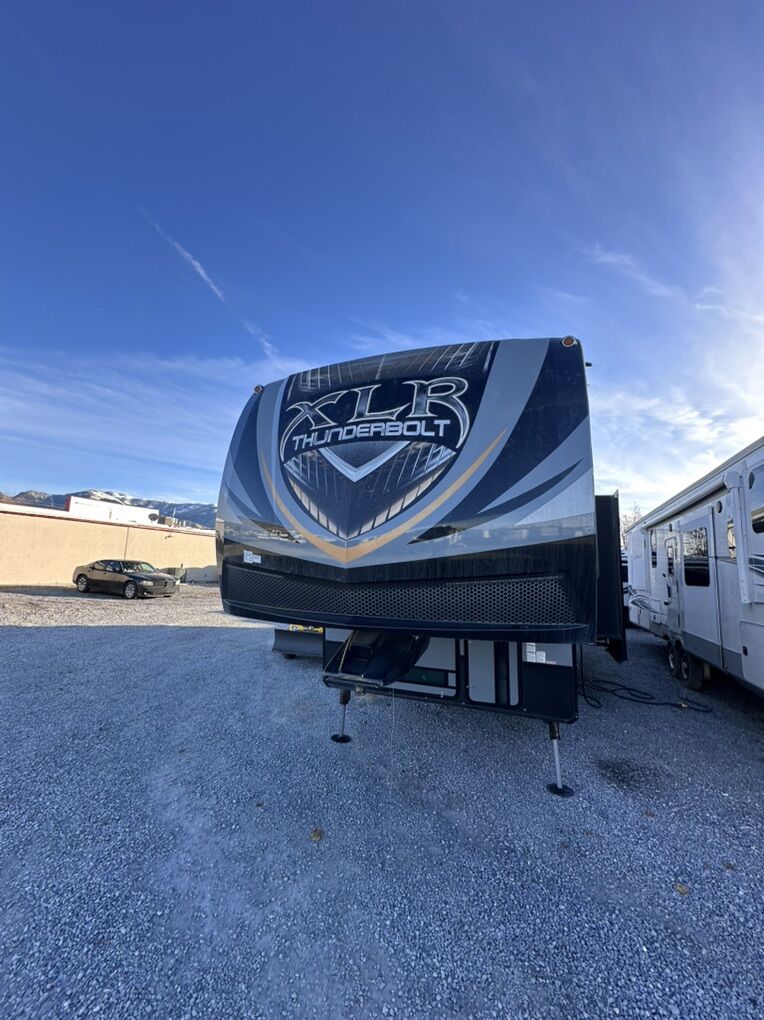 2018 XLR Thunderbolt 340AMP