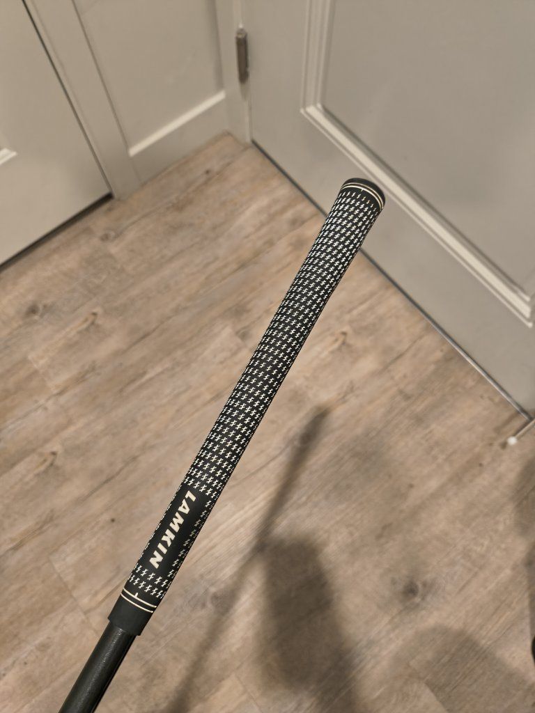 Main image 7