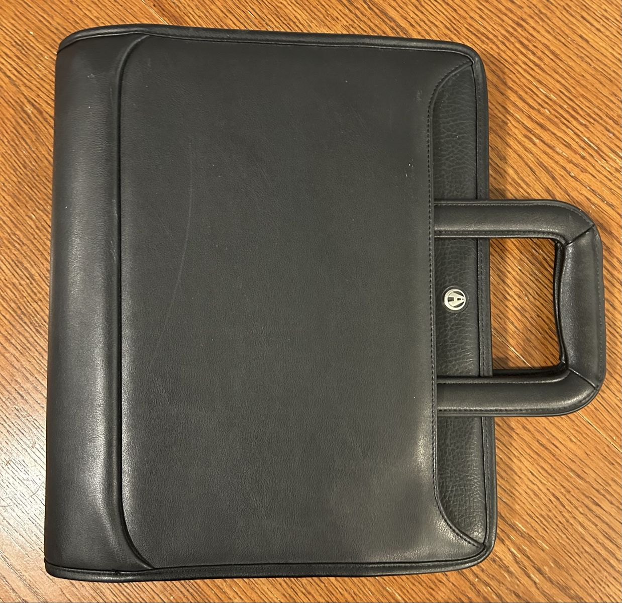 Black Briefcase Folio Organizer with Zipper, Multiple Pockets, Notepad, Pen Holders