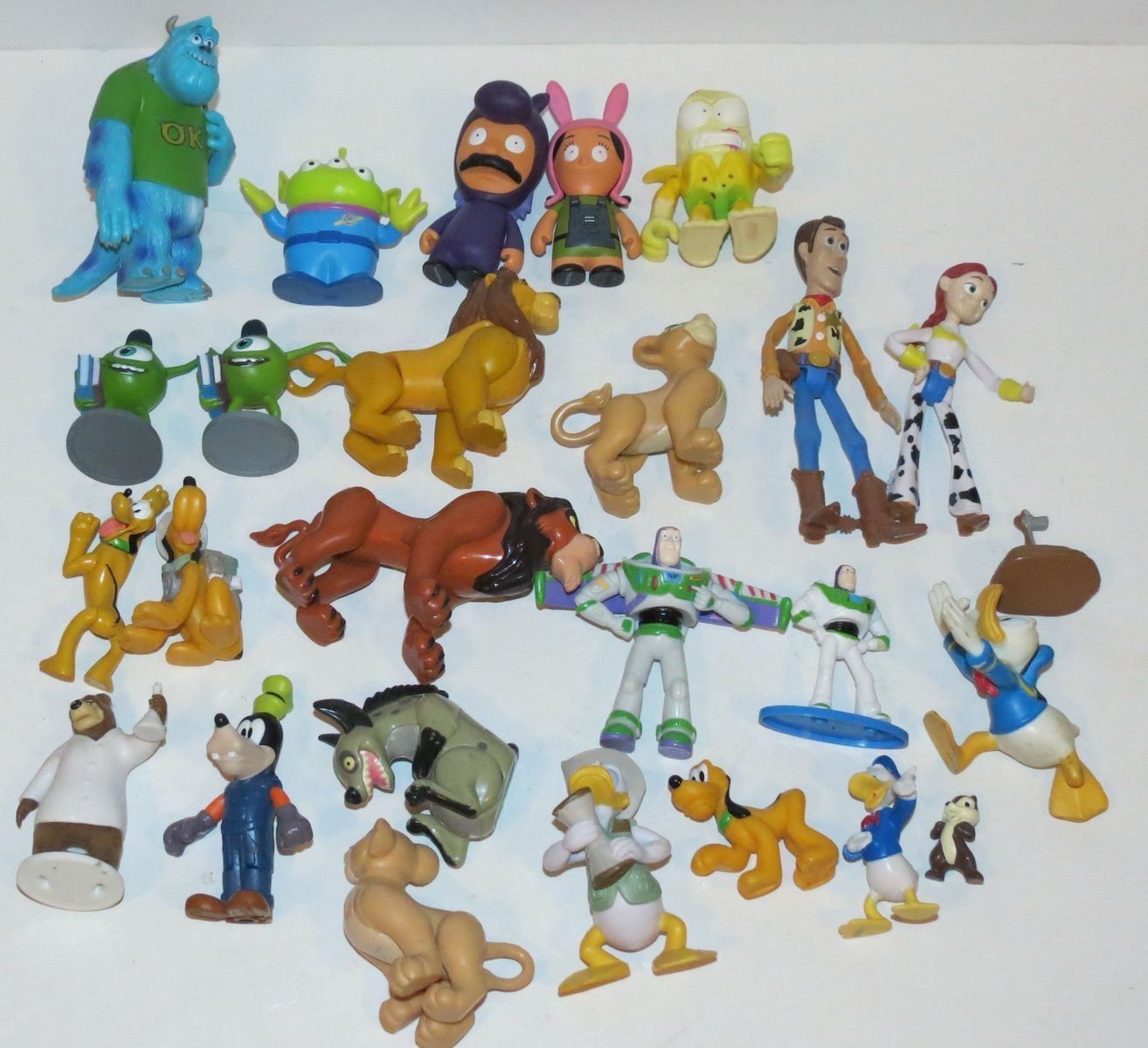 25x Disney Toys - Lion King, Toy Story, Donal Duck, Goofy Etc.